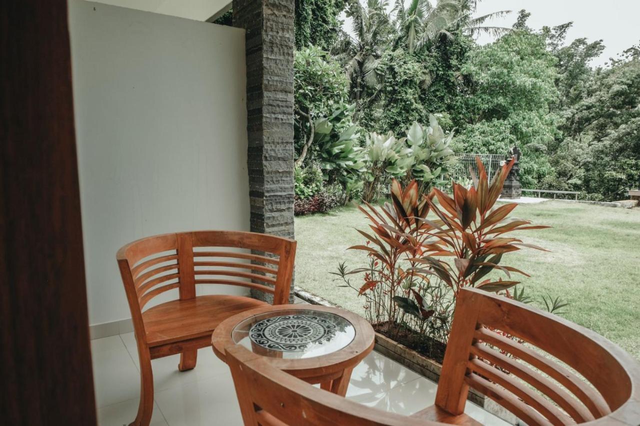 Sekar Arum Riverside Resort In Canggu Tanah Lot Екстериор снимка