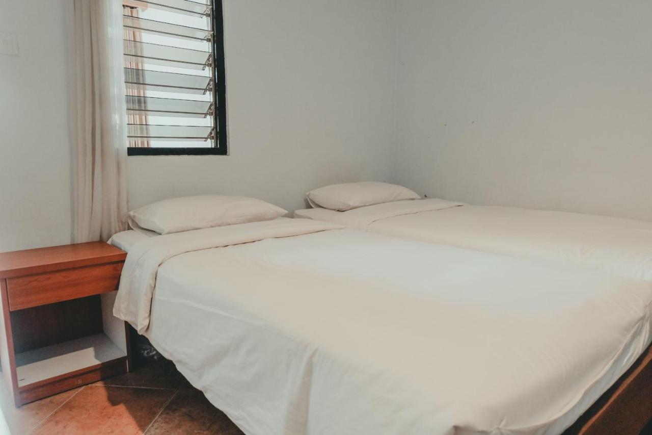 Sekar Arum Riverside Resort In Canggu Tanah Lot Екстериор снимка