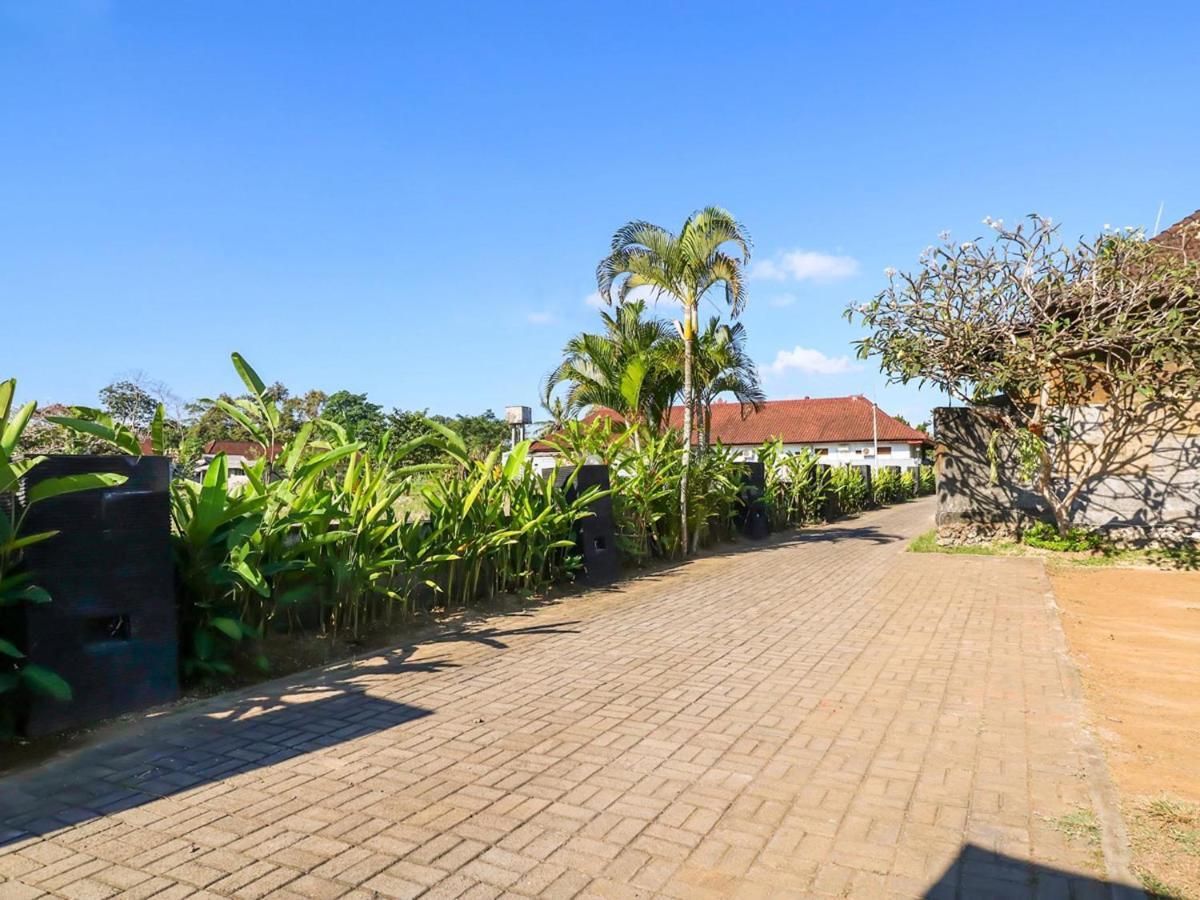 Sekar Arum Riverside Resort In Canggu Tanah Lot Екстериор снимка