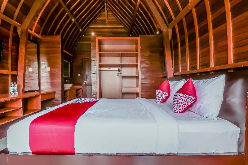 Sekar Arum Riverside Resort In Canggu Tanah Lot Екстериор снимка